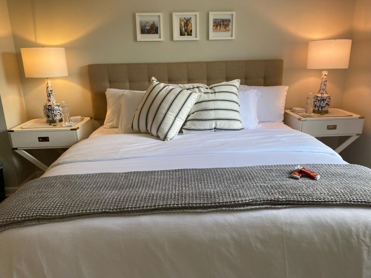 Rose Hill Inn Versailles المظهر الخارجي الصورة